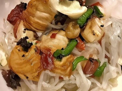 科技巨头如何在竞争中保持竞争优势，持续创新与技术创新的驱动